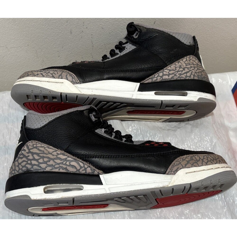 Nike Air Jordan 3 Retro OG “Black Cement” 2024 DM0967-010 Size 7Y Sneakers